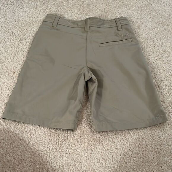 UNDER ARMOUR SIZE 10 DRESS SHORTS - Picture 7 of 8